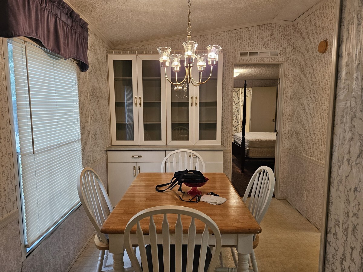 Building Photo - 9380 Seabright Ave