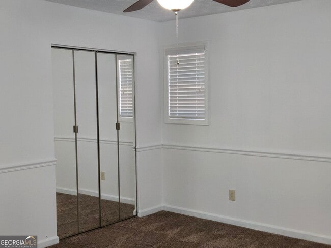 Building Photo - 1703 Windy Ridge Ct SE