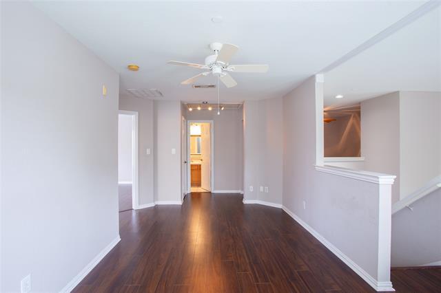 Building Photo - 956 Avondale Ln