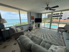 Building Photo - 630 Ocean Dr