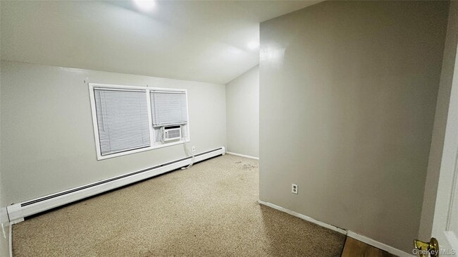 Building Photo - 20 Polo Ln