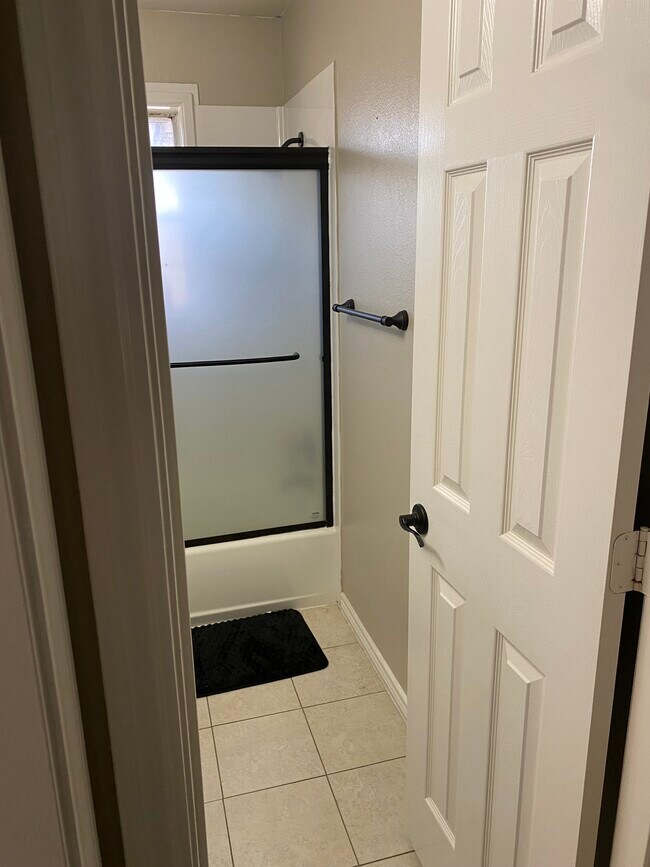 Building Photo - 11114 Marcella Cir