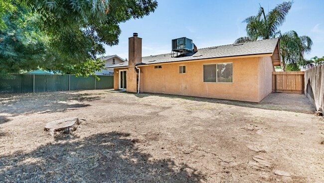 Building Photo - Sanger Home for Rent