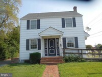 Building Photo - 21640 N Essex Dr