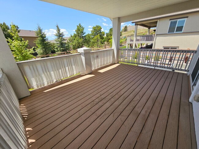 Building Photo - 1853 Clayhouse Dr