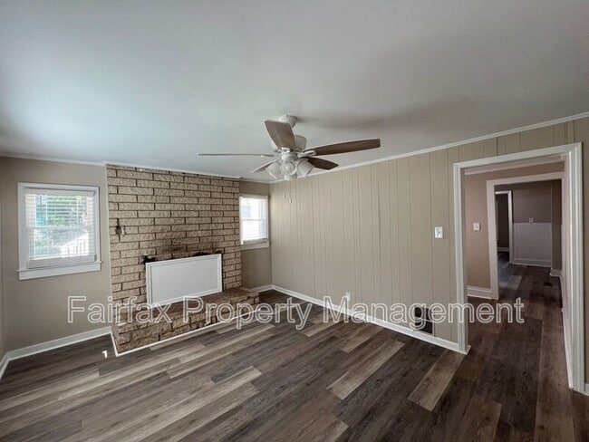 Building Photo - 2616 S Roxboro St