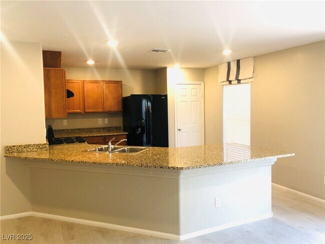 Building Photo - 7108 Adrian Peak St