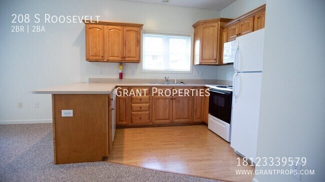 Building Photo - 208 S Roosevelt St