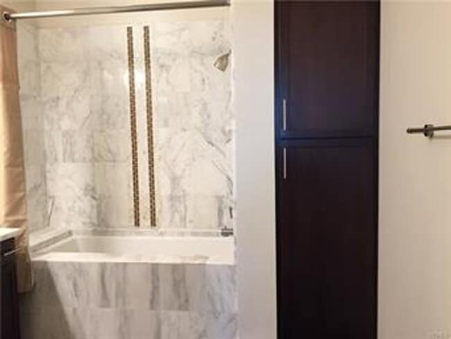 Building Photo - Experience Luxury Living at The Foundry Penthouse Condo!