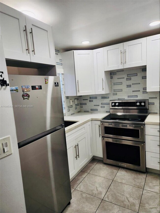 Building Photo - 4101 NW 26th St