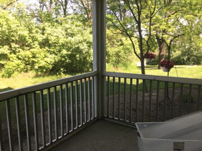 Building Photo - 1123 Joyce Ln