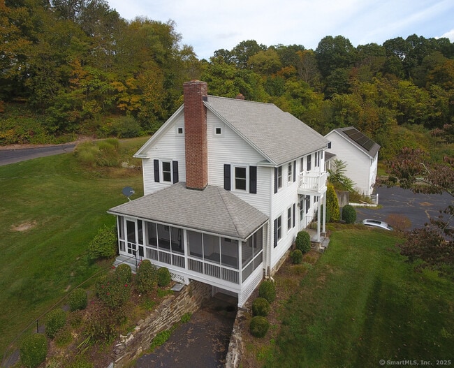 Building Photo - 124 Purchase Brook Rd