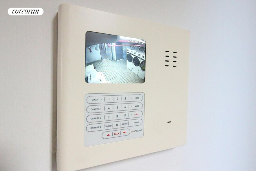 Building Photo - 225 Eighth Avenue 11B