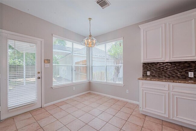 Building Photo - 4707 Brookside Ct