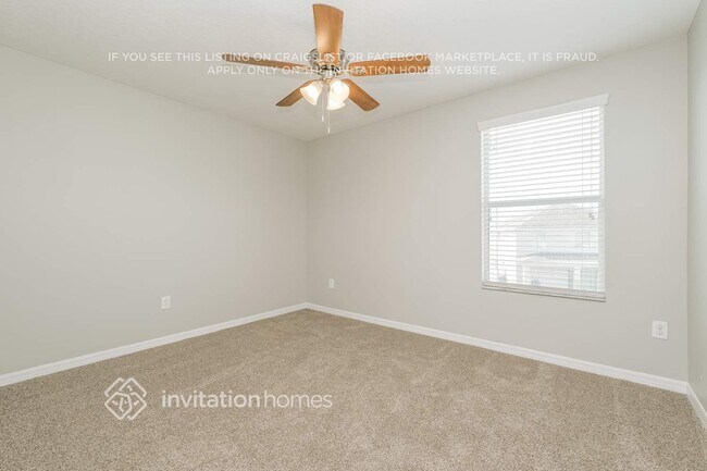 Building Photo - 1808 Oak Pond St