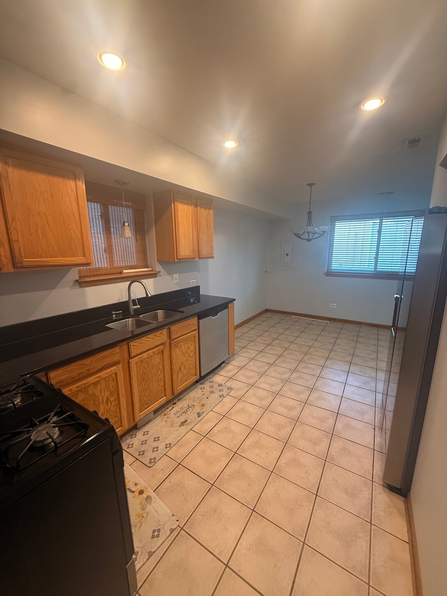 Kitchen - 6038 W 63rd St