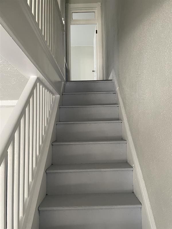 Building Photo - 4731 Princeton Ave