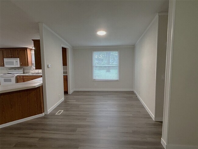 Building Photo - 1511 Indigo Dr