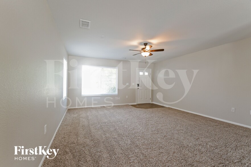 Building Photo - 5592 Jebel Ct