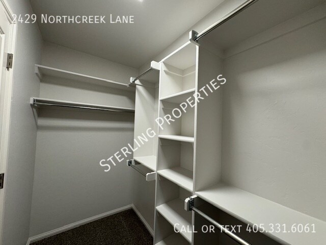 Building Photo - 2429 Northcreek Ln