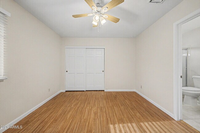 Building Photo - 15643 N 50th St