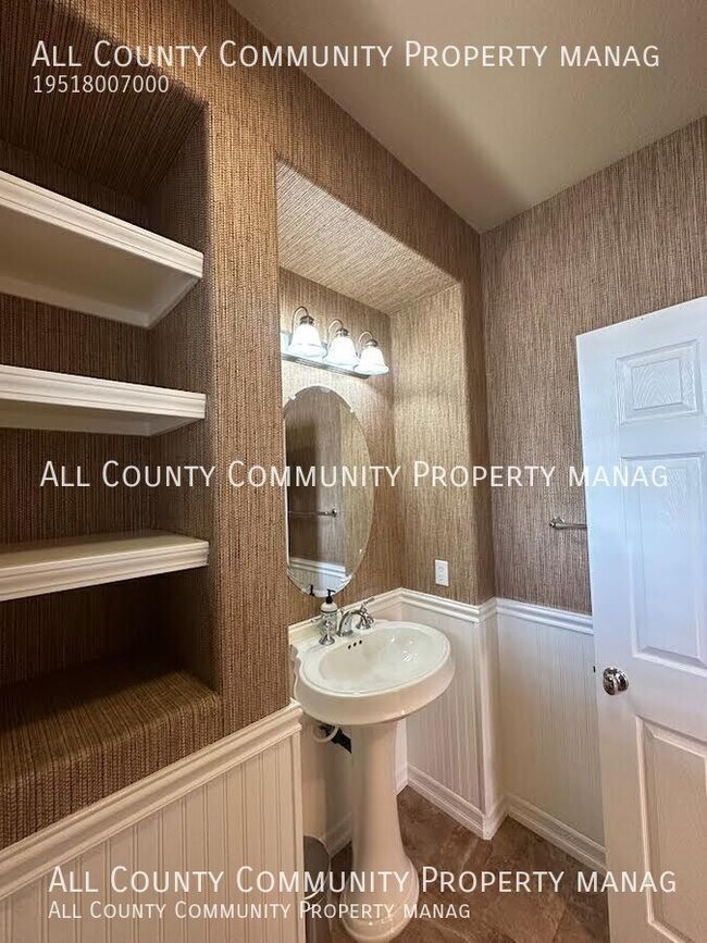 Building Photo - 18066 Lemon Dr