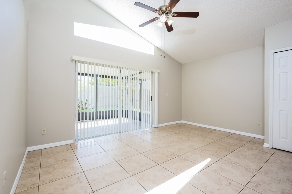 Building Photo - 4331 Boca Woods Dr