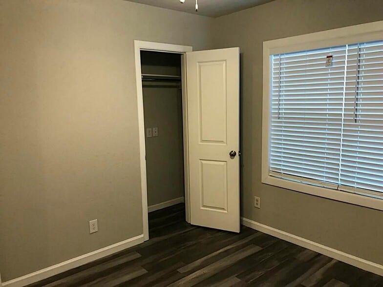 Bedroom 2, Closets in both bedrooms with shelving - 5005 Tierwester st