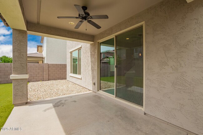 Building Photo - 5427 S Canyon Rim