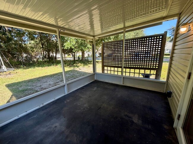 Building Photo - Close to Pier Park, Palmetto Trace HOA com...