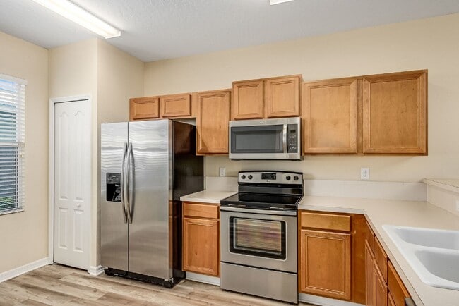 Building Photo - Cozy 2 Bed, 2.5 Bath Indialantic Rental - ...