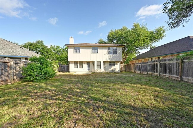 Building Photo - 14721 Yora Dr