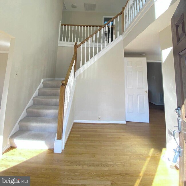 Building Photo - 9701 Georgetown Pike