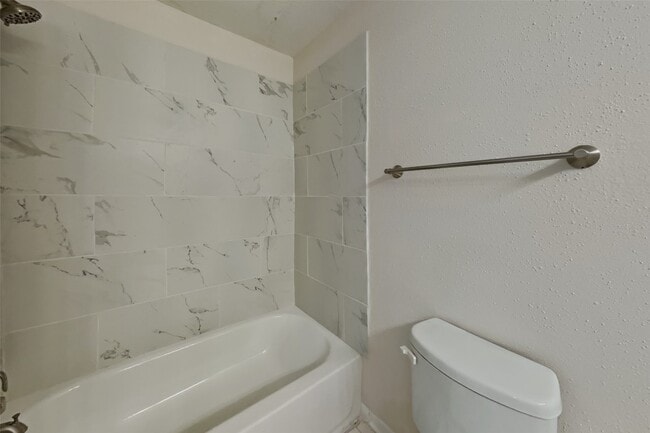 Building Photo - 9103 Wallingham Ct