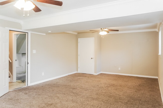 Building Photo - 3463 Darlene Cir NW