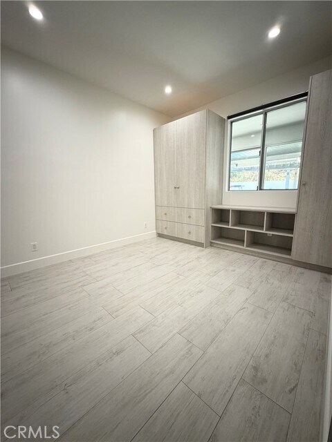 Building Photo - 7067 Middlesbury Ridge Cir