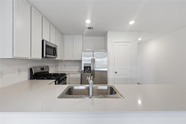 Building Photo - 2607 Mint Garnet Dr
