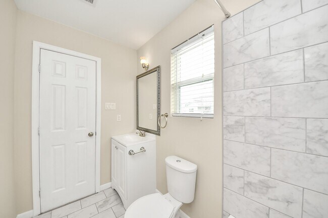 Building Photo - 4603 Orange St