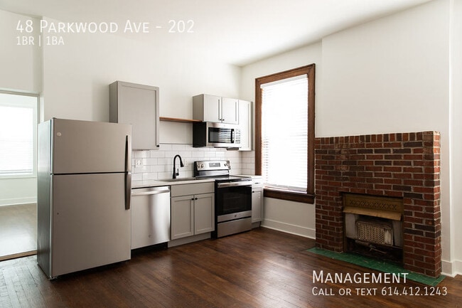 Building Photo - 48 Parkwood Ave