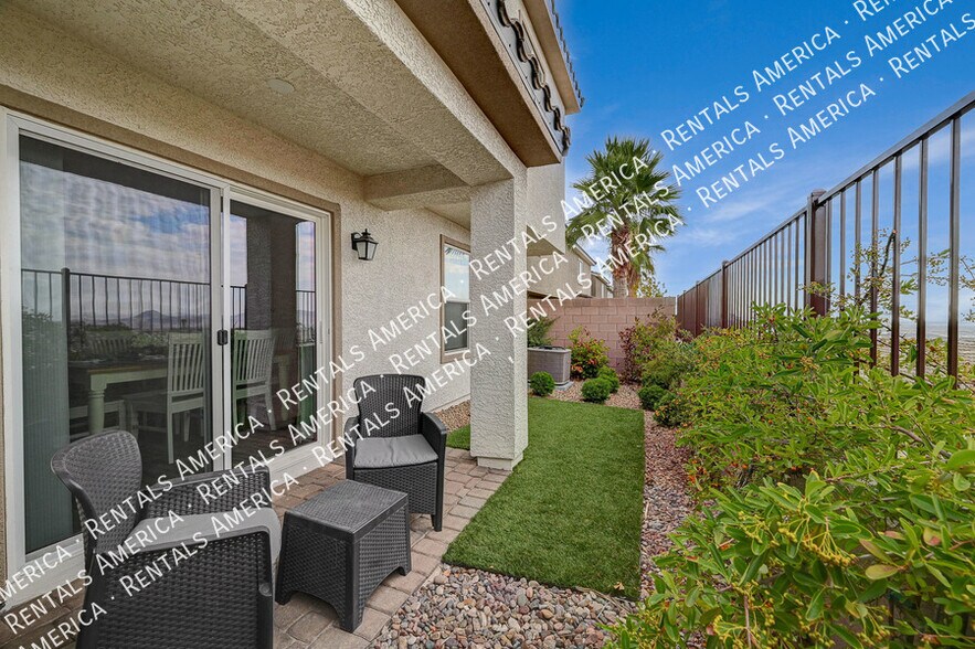 Building Photo - 310 Quail Finch Dr