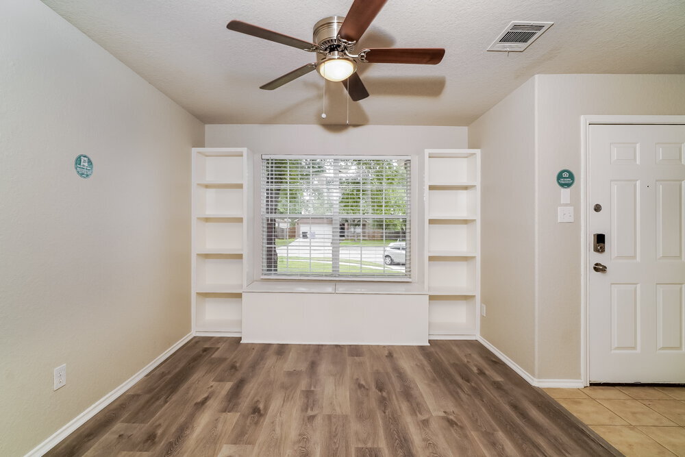 Building Photo - 141 Wistoria Ct