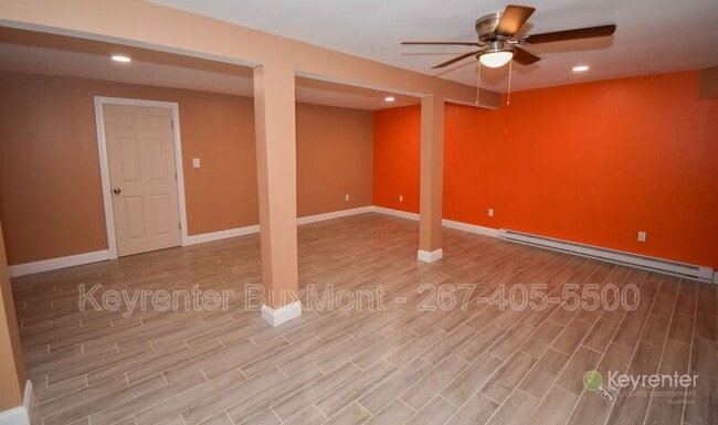 Building Photo - 1401 Kathleen Ct