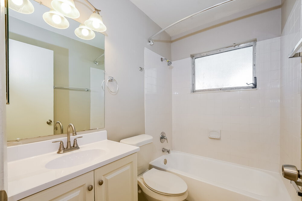 Building Photo - 9556 Brimton Dr