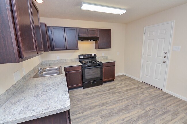 Building Photo - 24226 Ravenna Oaks Ct