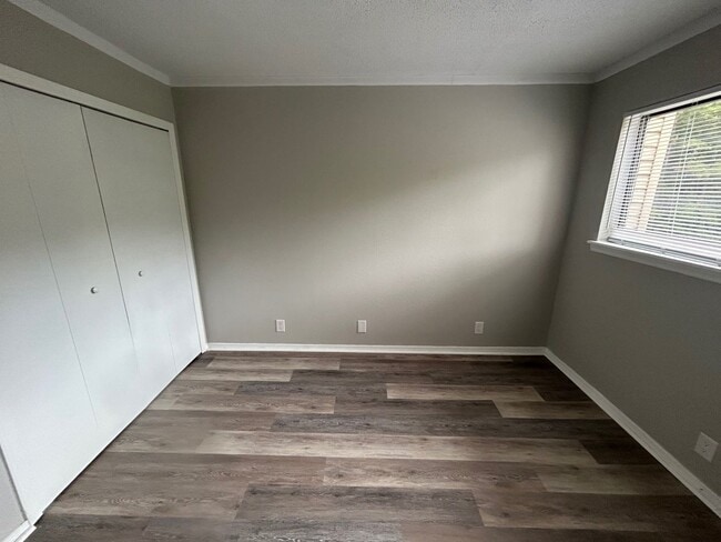 Building Photo - 240-53 Jamil Road, Columbia, SC 29210