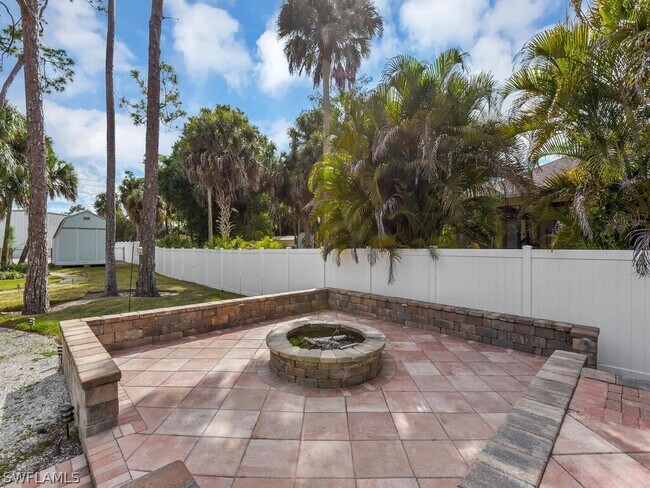 Building Photo - 6070 Lancewood Way