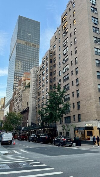 Building 140 East 56th - 140 E 56th St