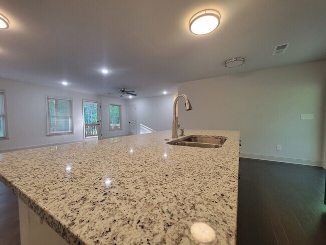 Building Photo - Build to Rent 4 Bdrm Lake Access - Open Ho...