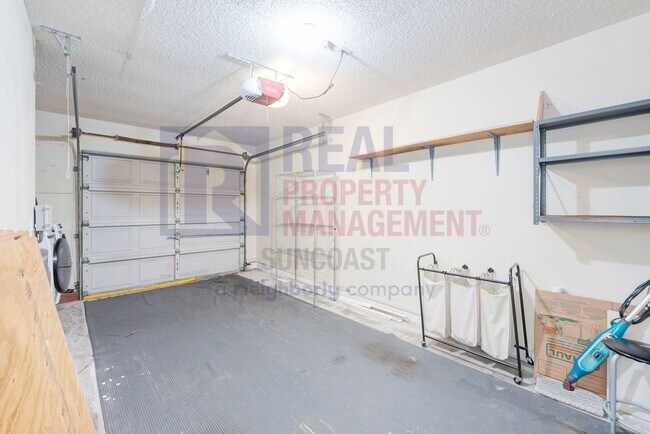 Building Photo - 4005 38th St W
