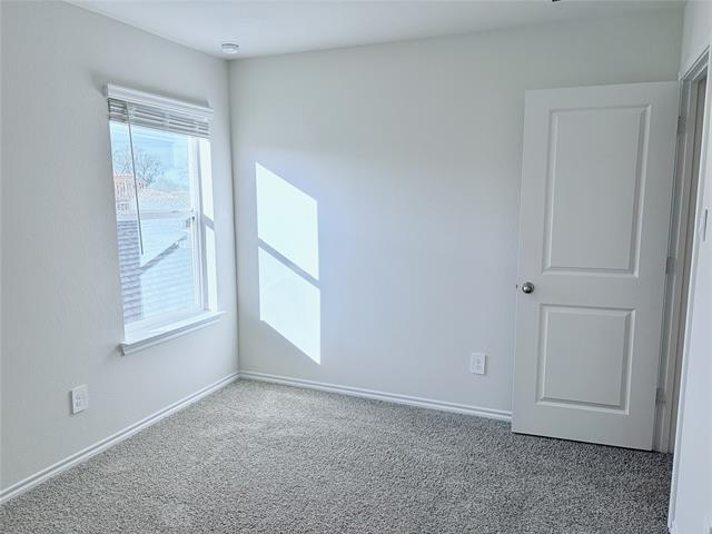 Building Photo - 3410 Tomahawk